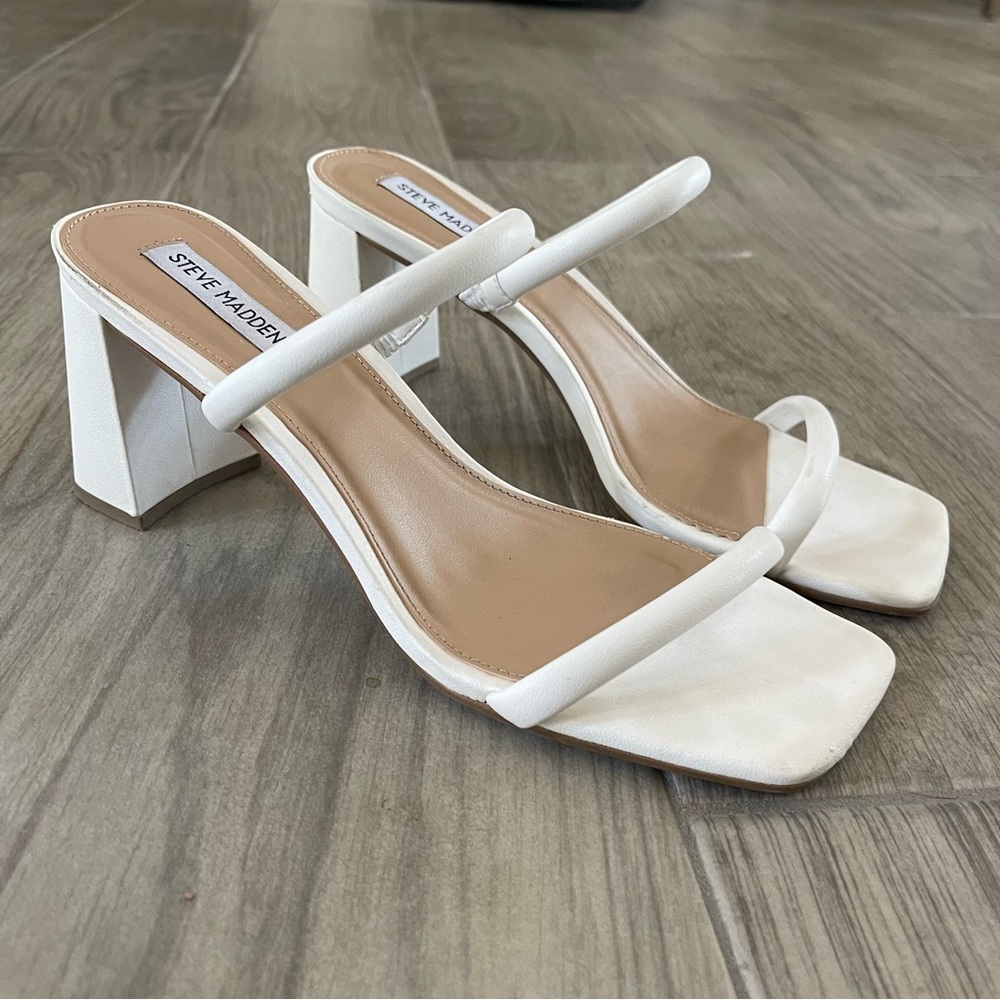 Steve Madden | Lilah White Double Strap Heels Size: 8.5